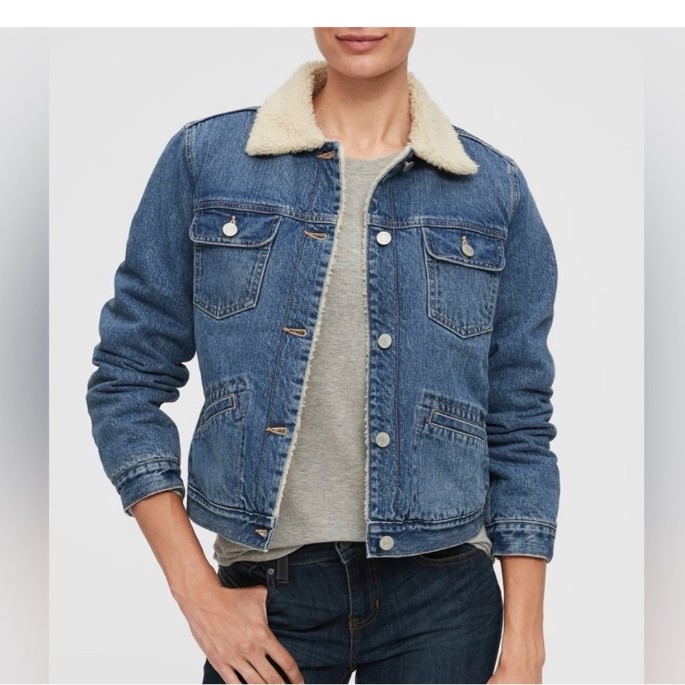 Gentle Condition- Gap Sherpa Lined Denim Jacket